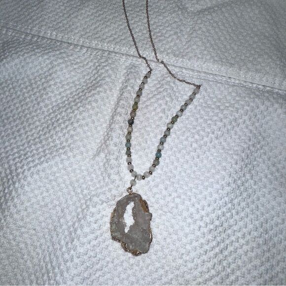 Fashion crystal necklace - Picture 1 of 3